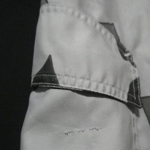 OLD NAVY | size 18 | Floral Print Swim Trunks | Mesh Lining - Picture 14 of 14